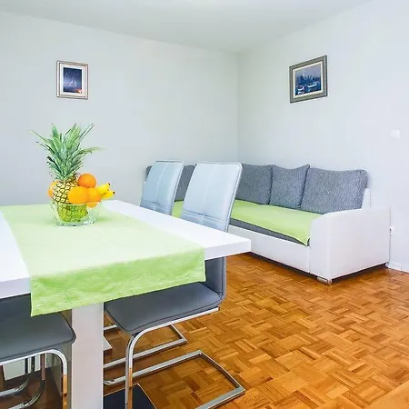 Ana Appartement Omiš